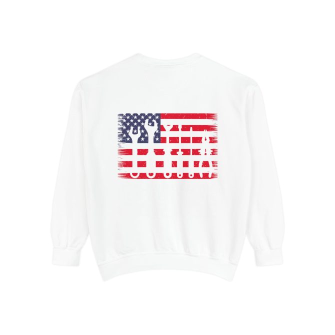Unisex Garment-Dyed Sweatshirt with Vintage American Flag Design - Image 3